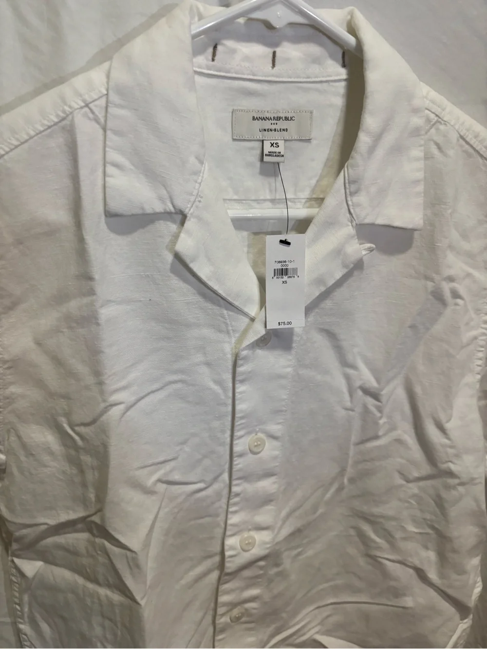 NWT Banana Republic Men’s White linen blend Short Sleeve Button-Down Shirt